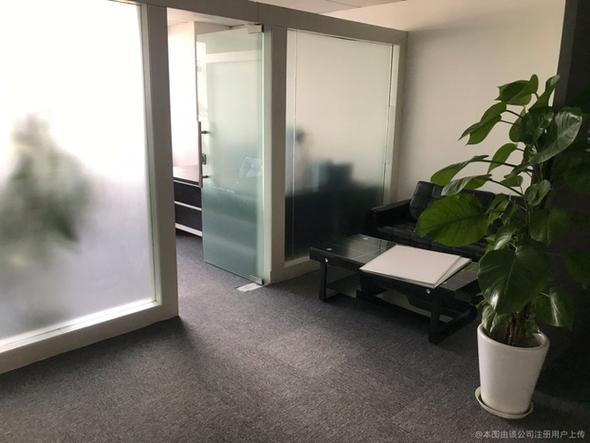 融笙商务信息咨询 专业赋能，智领未来